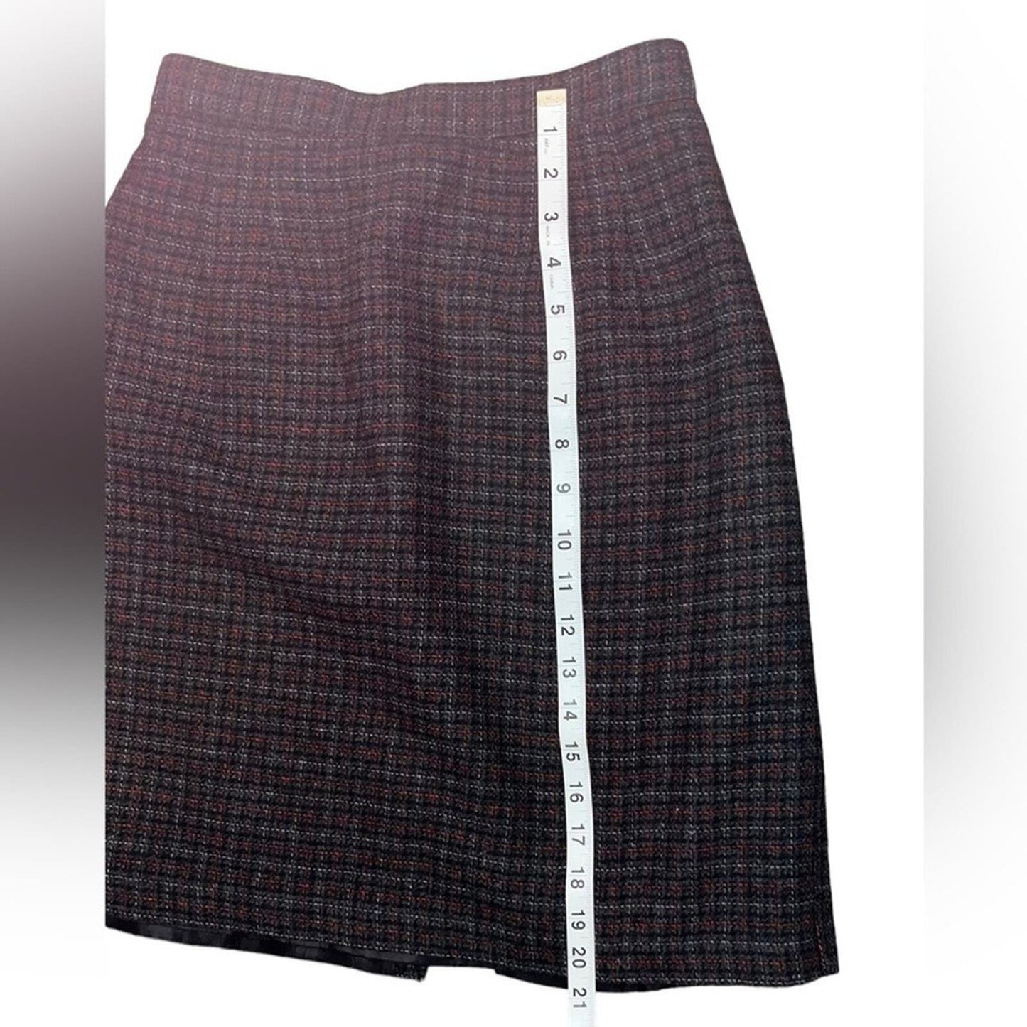 Mini Plaid Womens Size 6 Wool Polyester Red Gray Black Mini Skirt