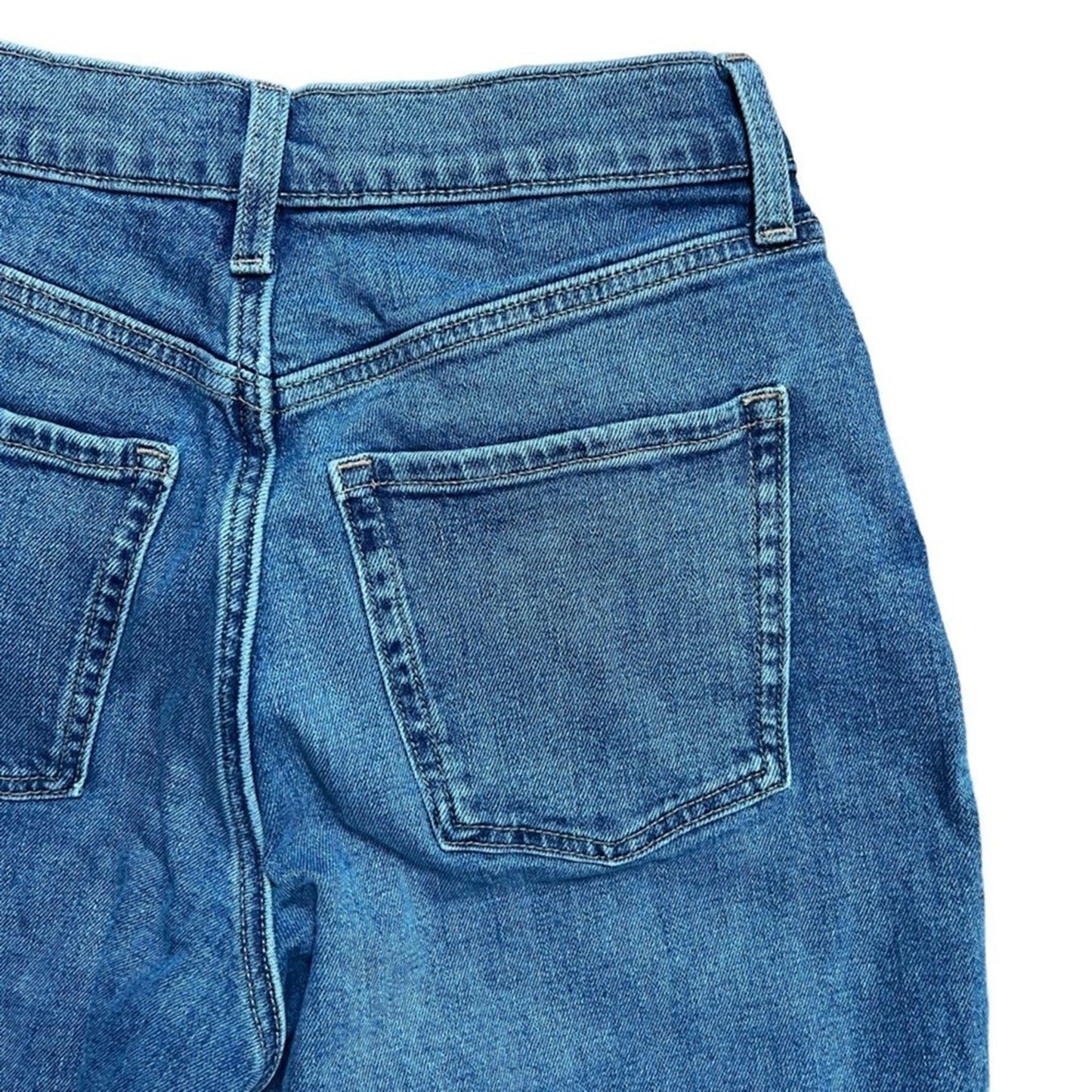 Old Navy Womens Extra High Rise Curvy Hi Straight Jeans Size 4 Distressed Button