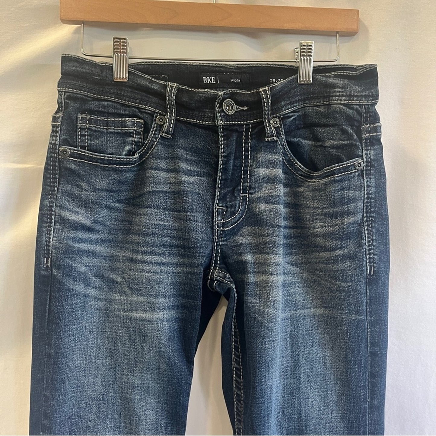 Buckle BKE Aiden Mid Rise Denim Jeans Womens 29x30 Medium Wash Stretch Bootcut