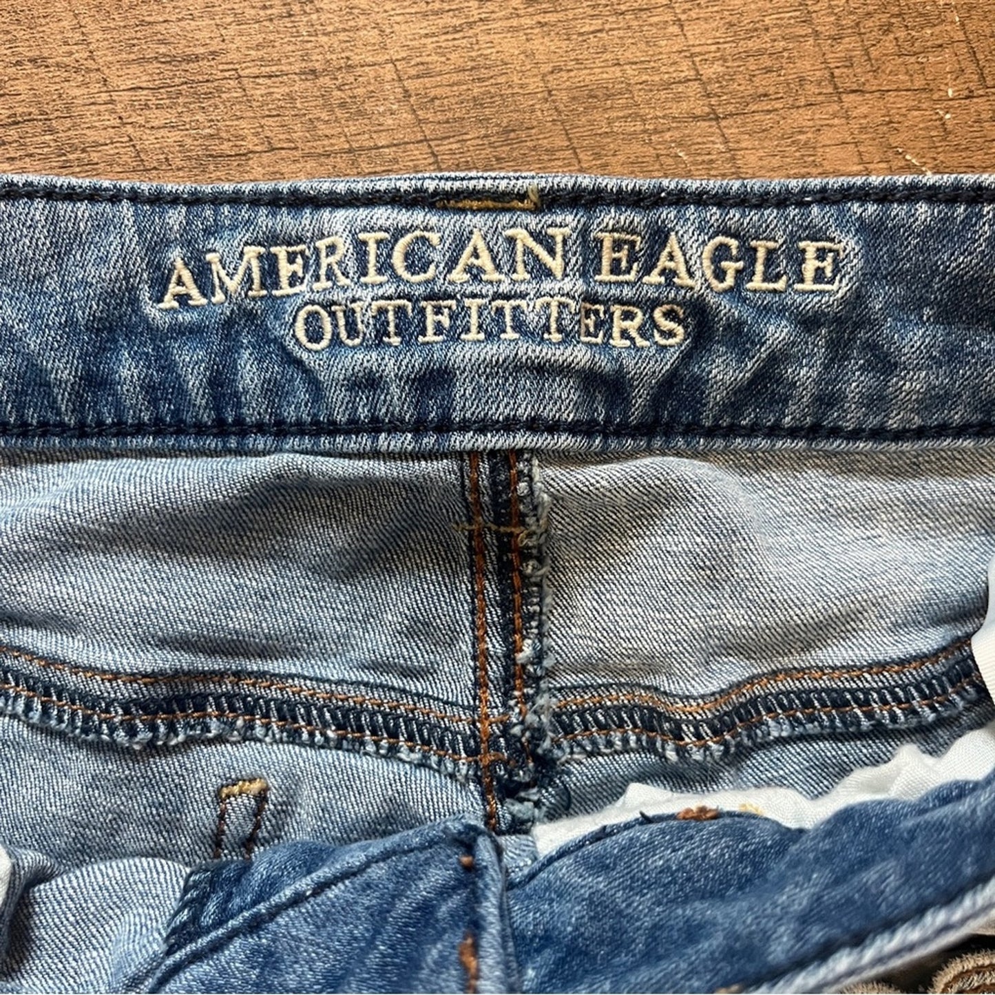 American Eagle Hi Rise Jegging Crop Super Stretch Denim Jeans Size 8 Med Wash