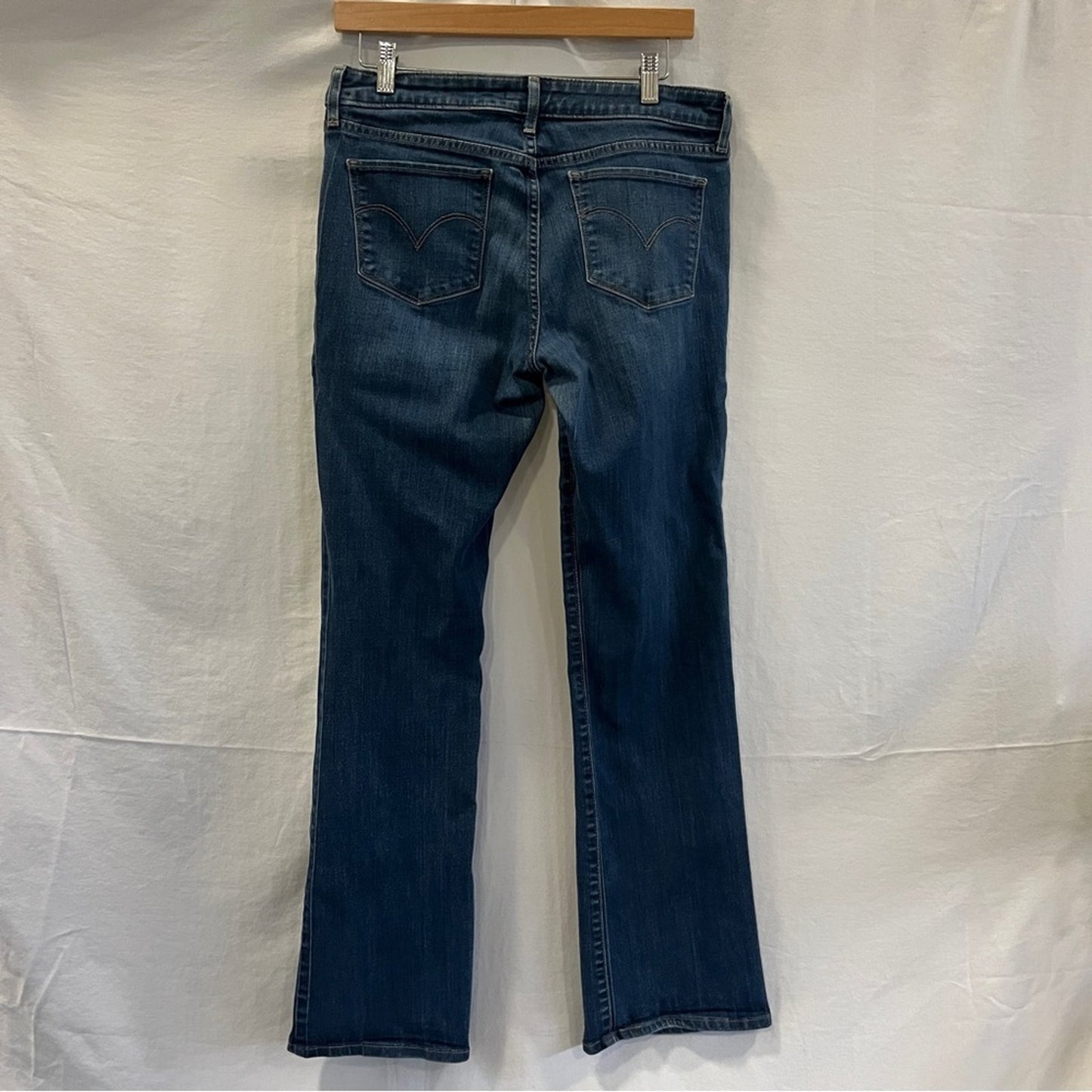 Levi's 715 Bootcut Jeans 31x32 Medium Wash Basic Simple Classic Western Country