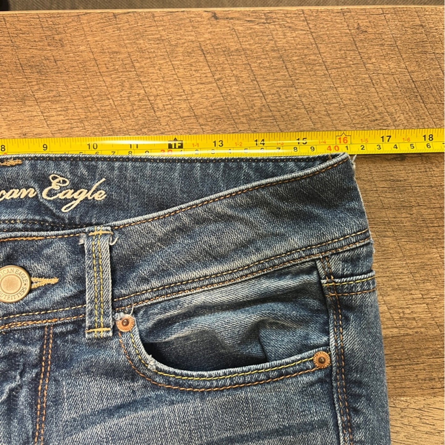 American Eagle Slim Boot Jeans Womens Size 6 Medium Wash Neutral Simple Basic