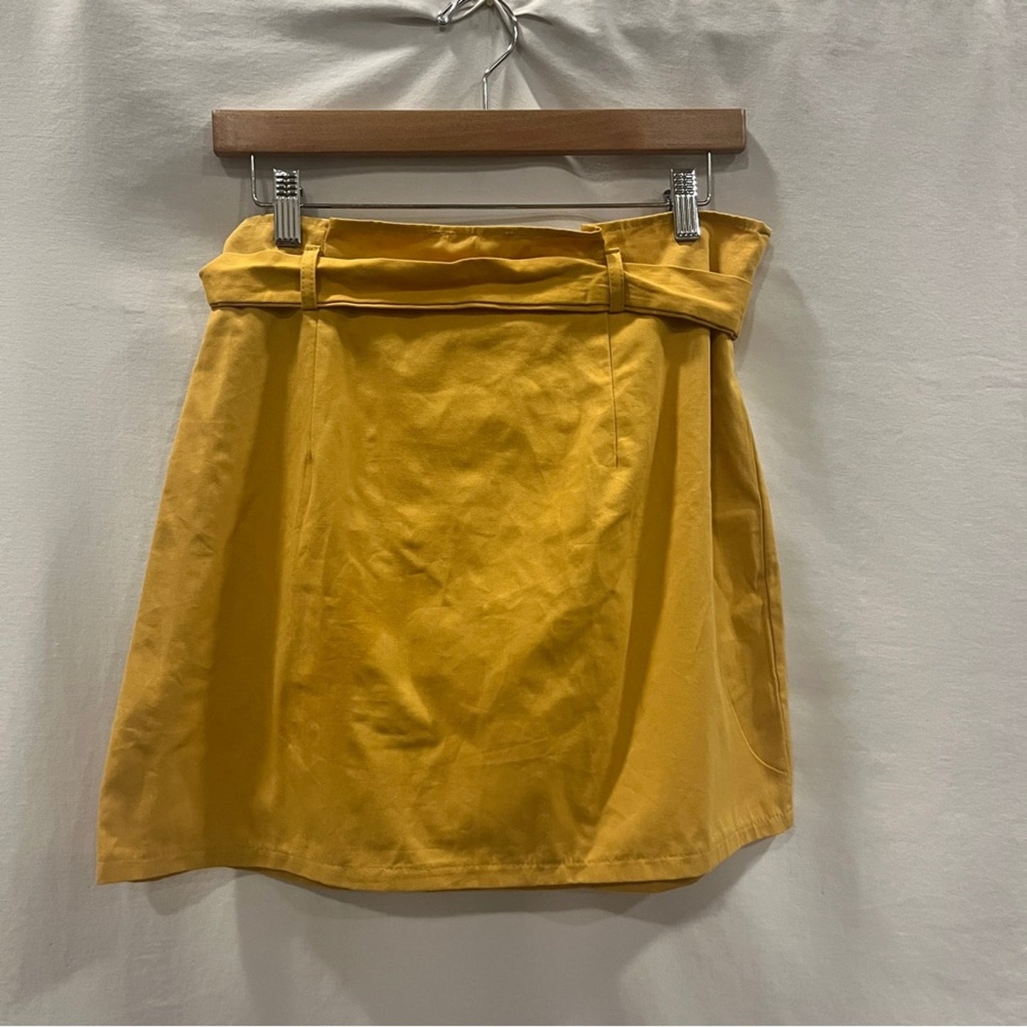 Sadie Love Mini Skirt Womens Size Large Yellow Gold Belt Tie Boho Preppy Simple