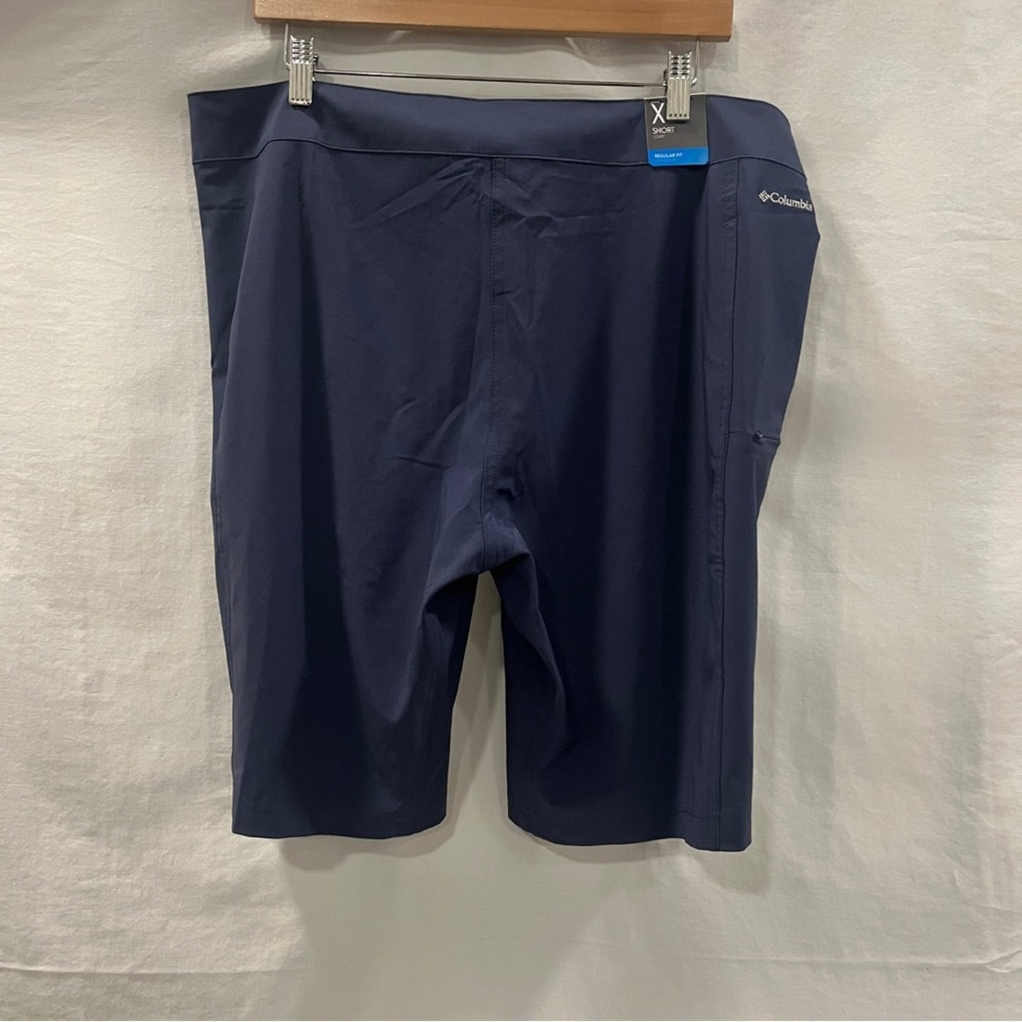 Columbia Navy Shorts Men XL Water Simple Beach Island Travel Coastal Casual New