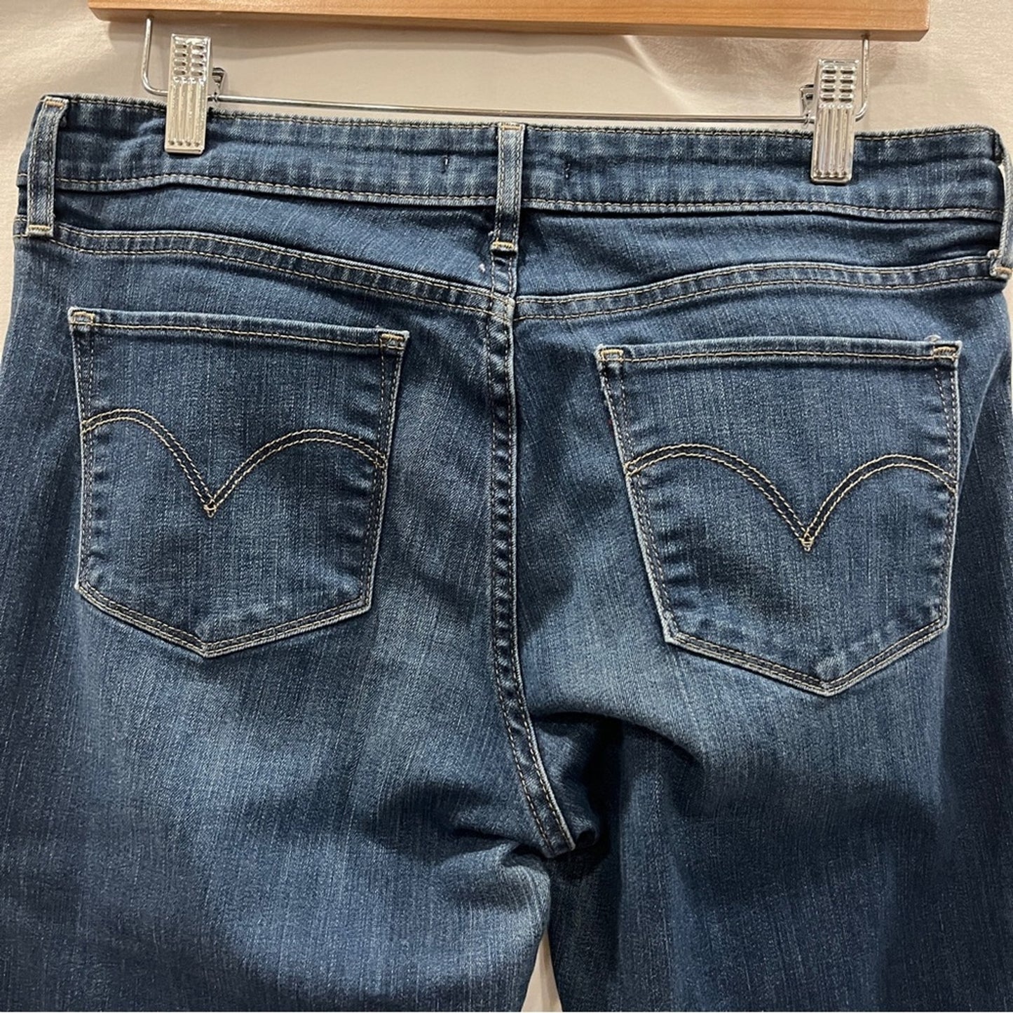 Levi's 715 Bootcut Denim Jeans Womens 31 Casual Classic Basic Staple Everyday