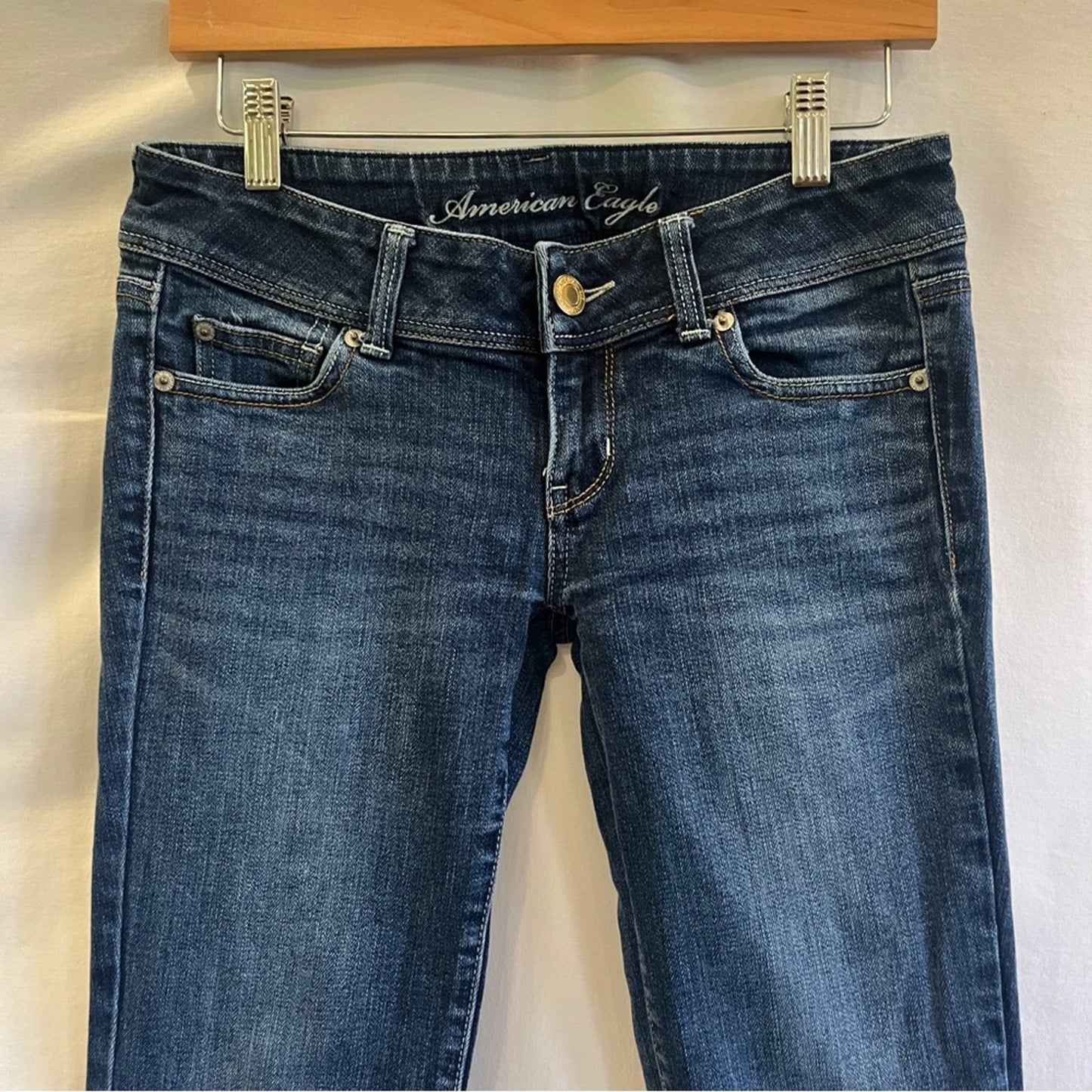 Vintage American Eagle Stretch Slim Boot Denim Jeans Size 4 Low Rise Medium Wash