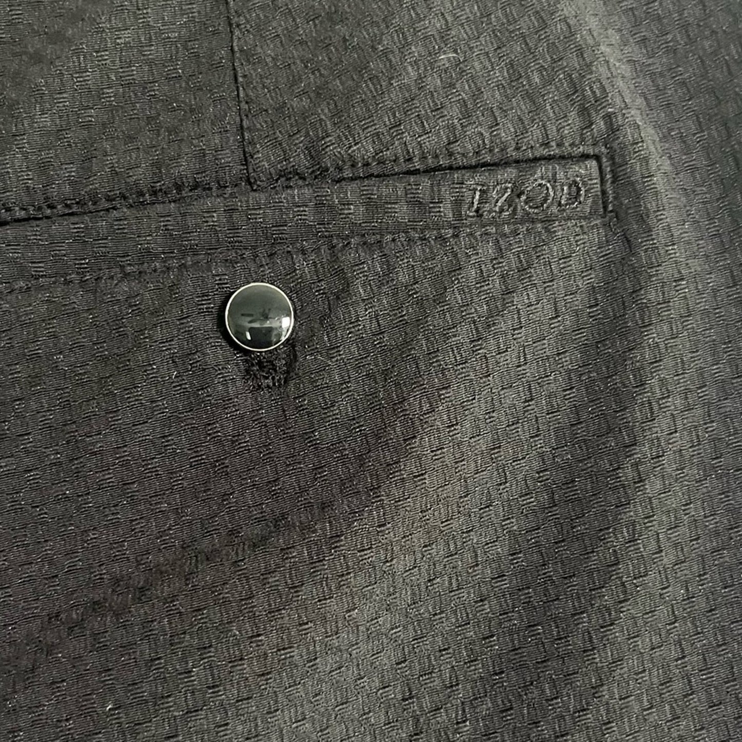 IZOD Black Textured Womens Chino Shorts 10 Bermuda Flat Front Golf Casual Simple