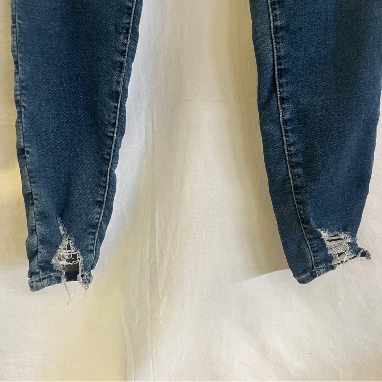 American Eagle Hi Rise Jegging Next Level Stretch Denim Jeans Womens Size 8