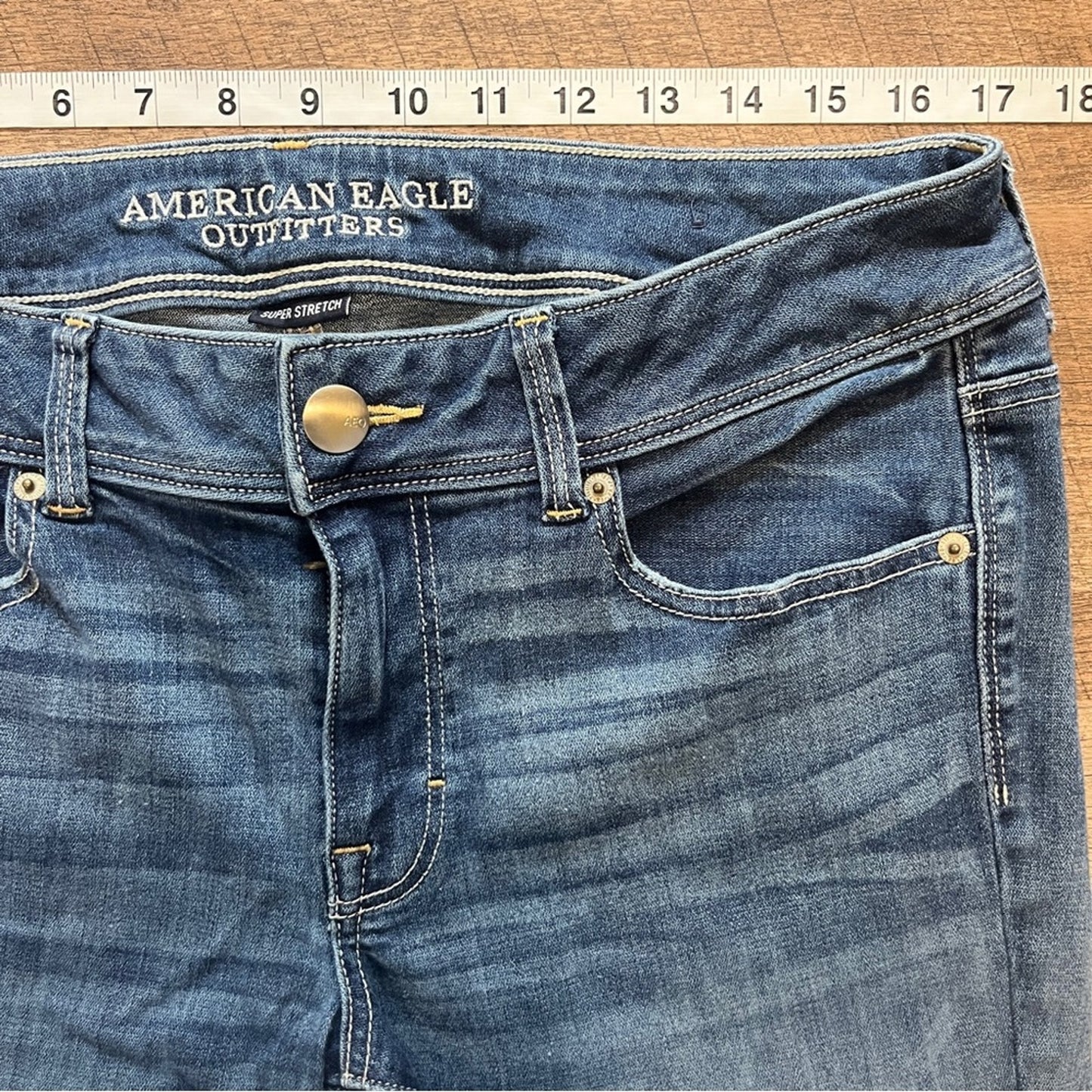 American Eagle Kickboot Super Stretch Denim Jeans Womens Size 14 Short Festival