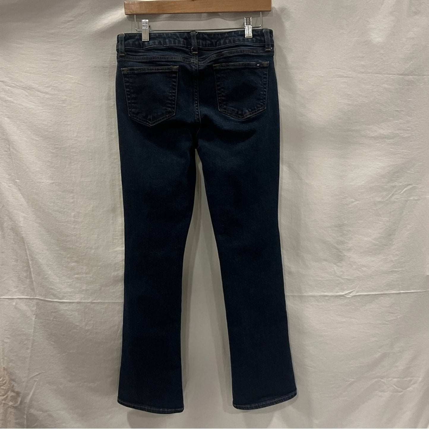Tommy Hilfiger Bootcut Jeans Womens 10 Regular Dark Wash Basic Classic Simple