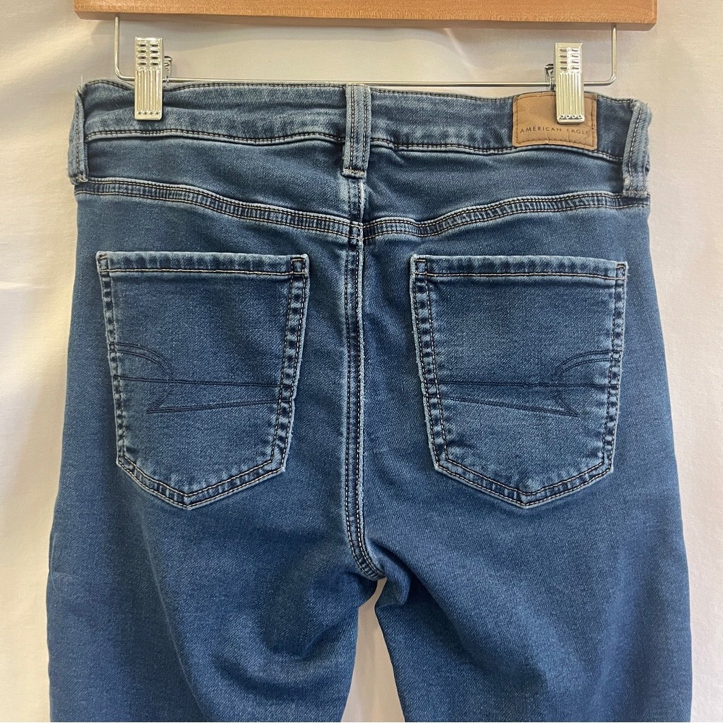 American Eagle Hi Rise Jegging Next Level Stretch Denim Jeans Womens Size 8