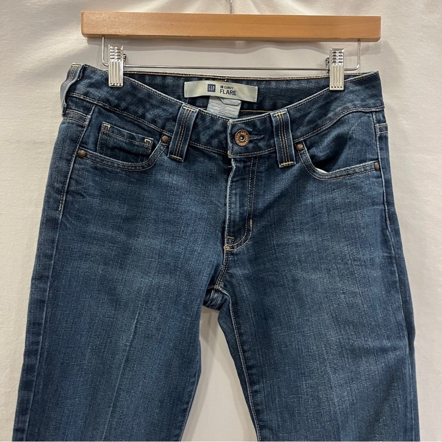 Gap Curvy Flare 4 Long Denim Jeans Classic Everyday Tall Basic Essential Simple