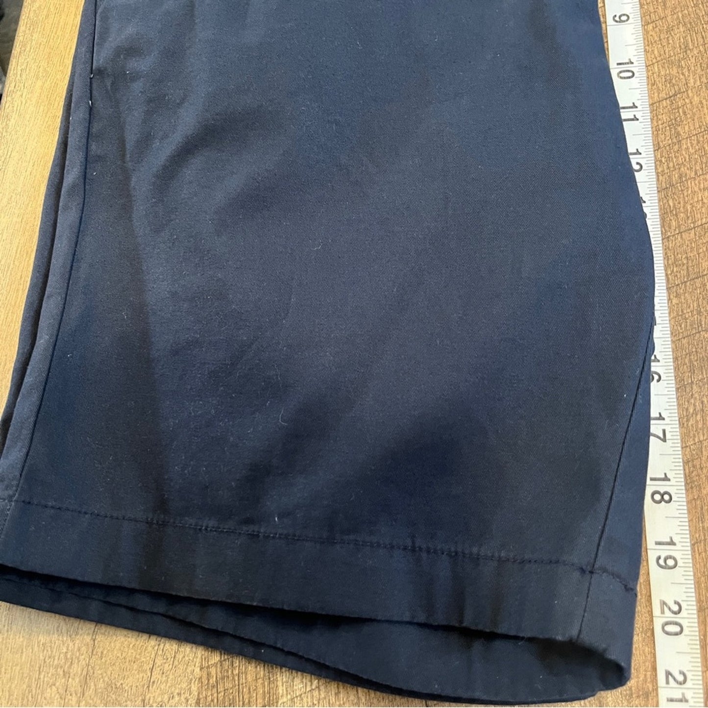 Tommy Hilfiger Mens Navy Chino Shorts Size 34 Golf Sophisticated Classic Basic