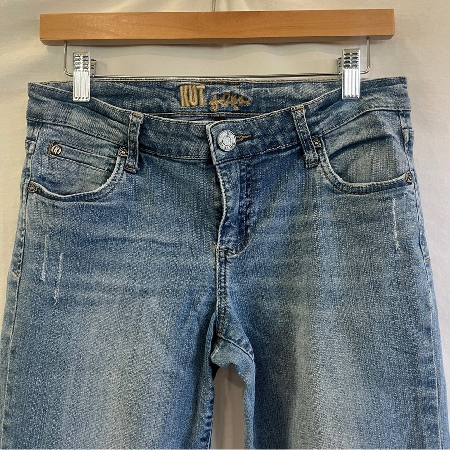 Kut From The Kloth Straight Taper Jeans Womens Size 6 Light Wash Basic Classic