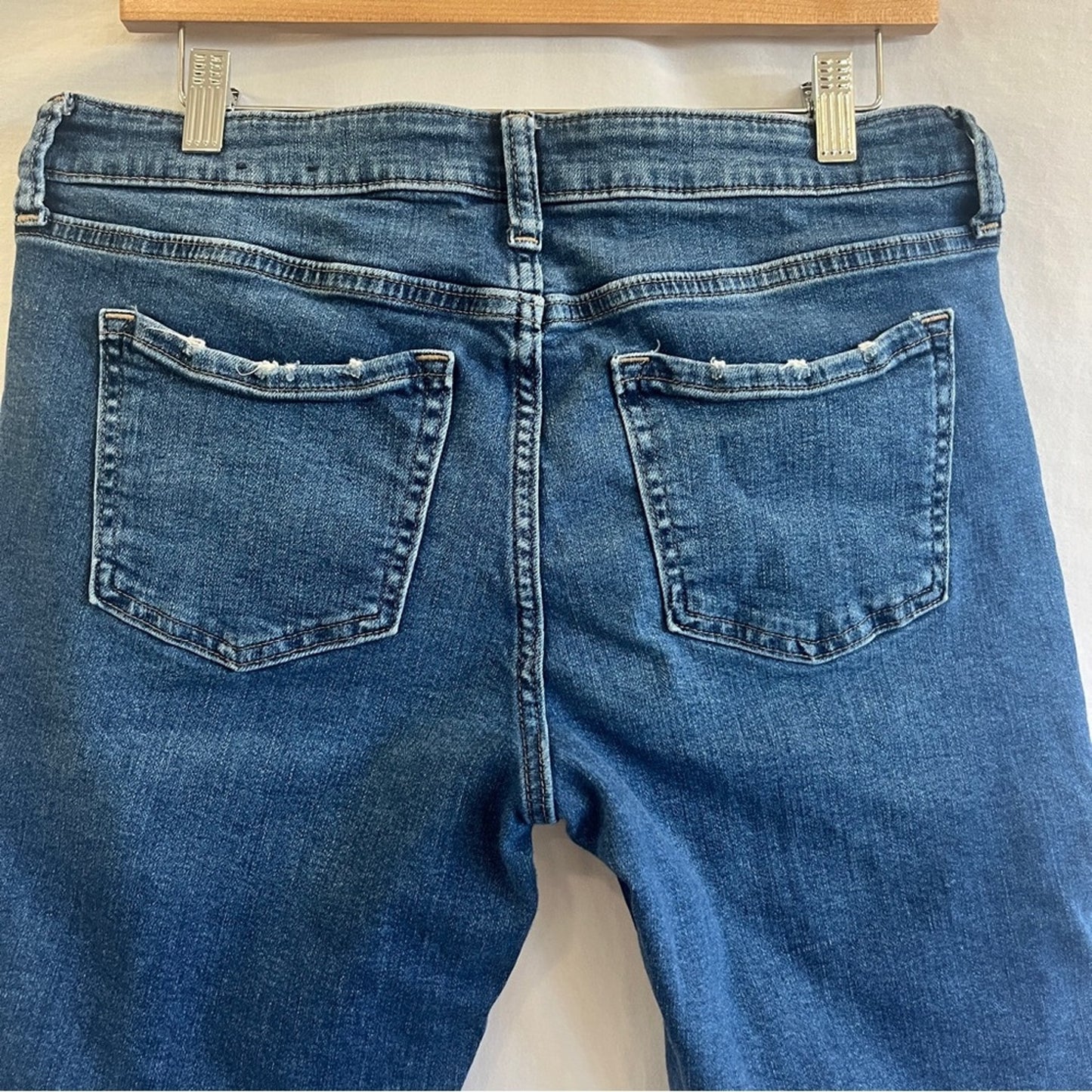Gap Bermuda Denim Shorts Womens Size 8 Raw Hem Basic Simple Casual Minimalist