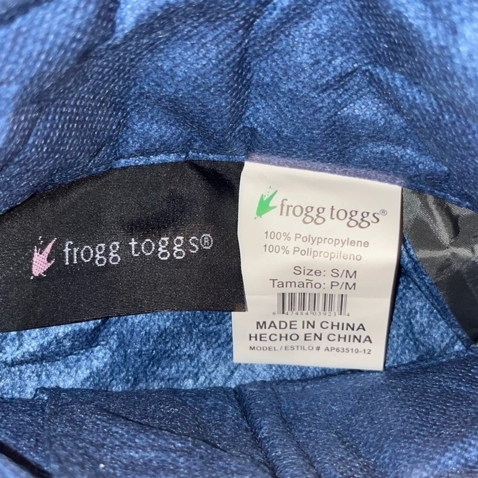 Frogg Toggs Size S / M Blue Button Down All Weather Jacket With Bag