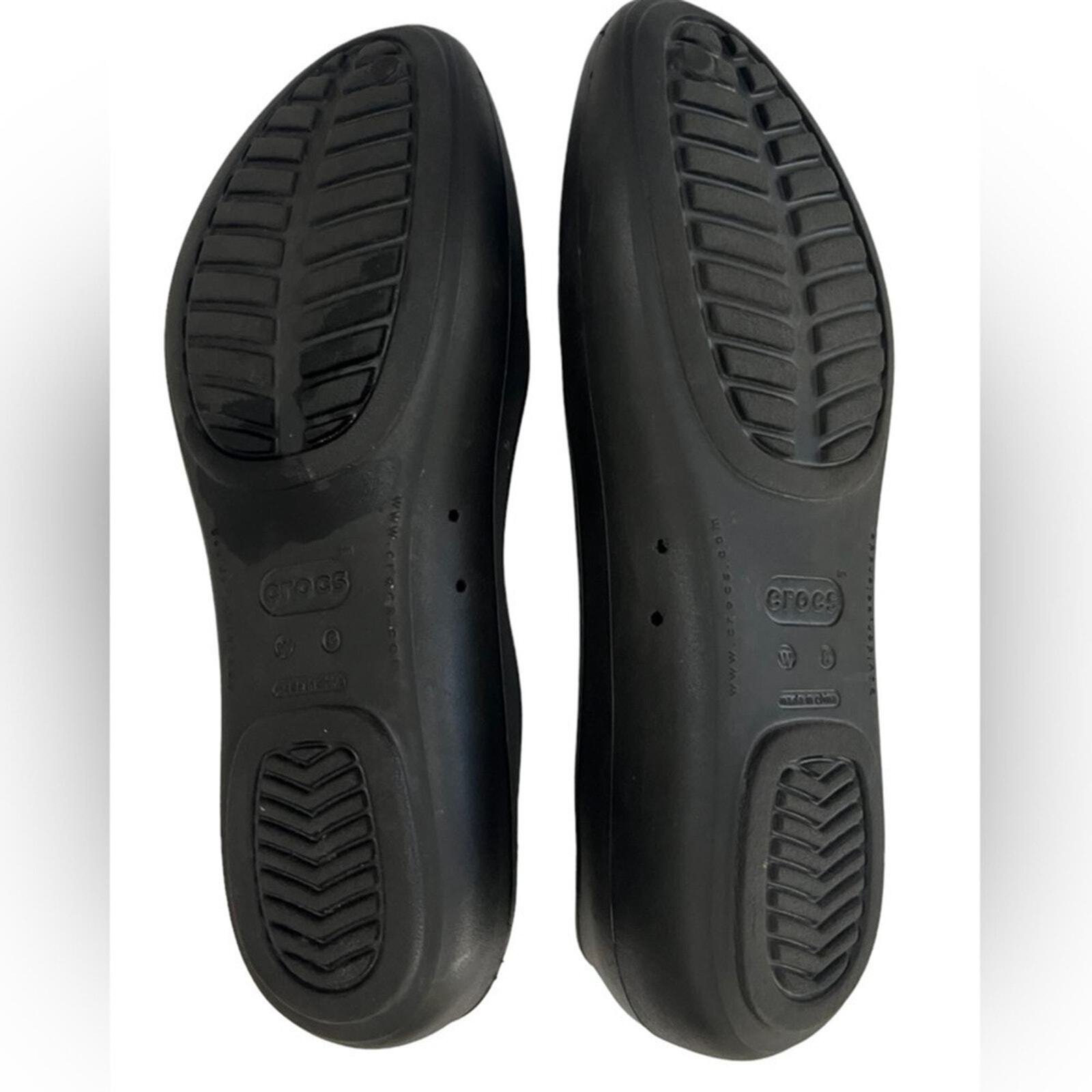 CROCS Womens Size 8 Flat Black Kadee Shoe 