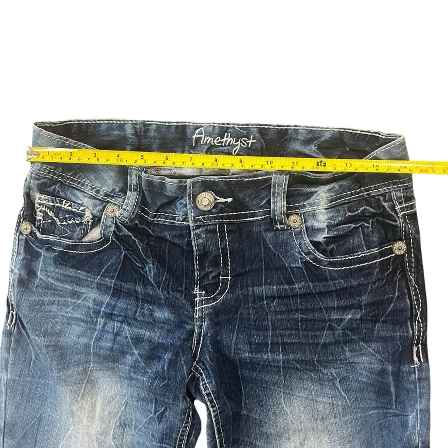 Amethyst Womens 9 Acid Wash Medium Wash Denim Capri Jeans