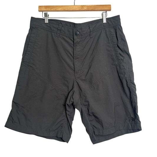 The North Face Mens Size 38 Black/Gray Outdoor 4 Pocket Shorts
