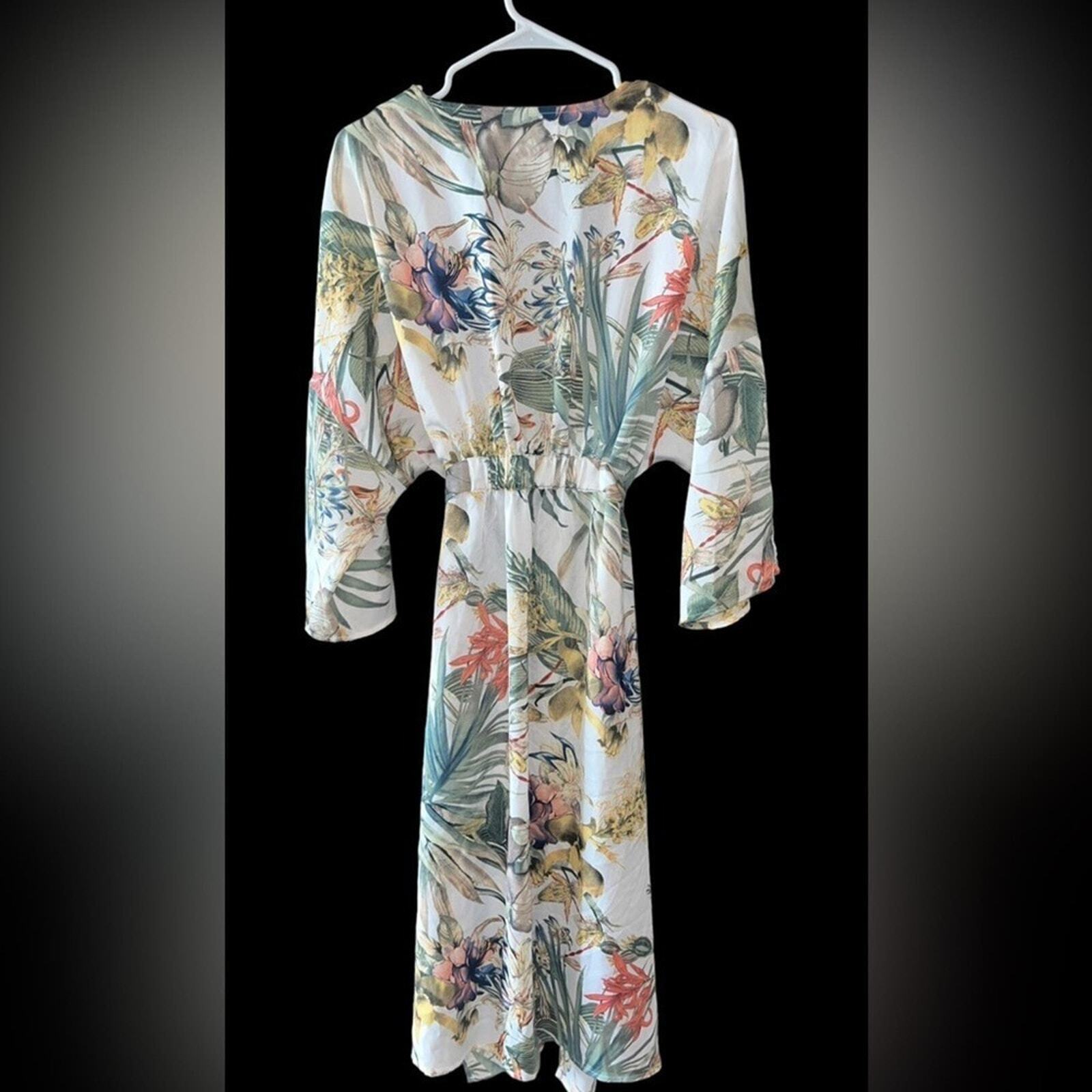 Subtle Luxury Womens S/M Sheer Bed to Breakfast Kimono Robe 