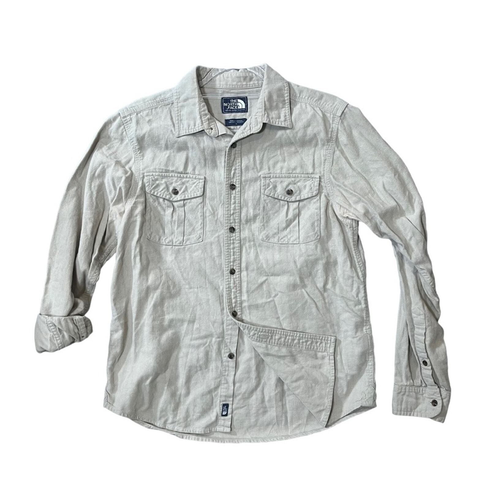 The North Face Mens Size Med Khaki Long Sleeve Front Pockets Button Down Shirt