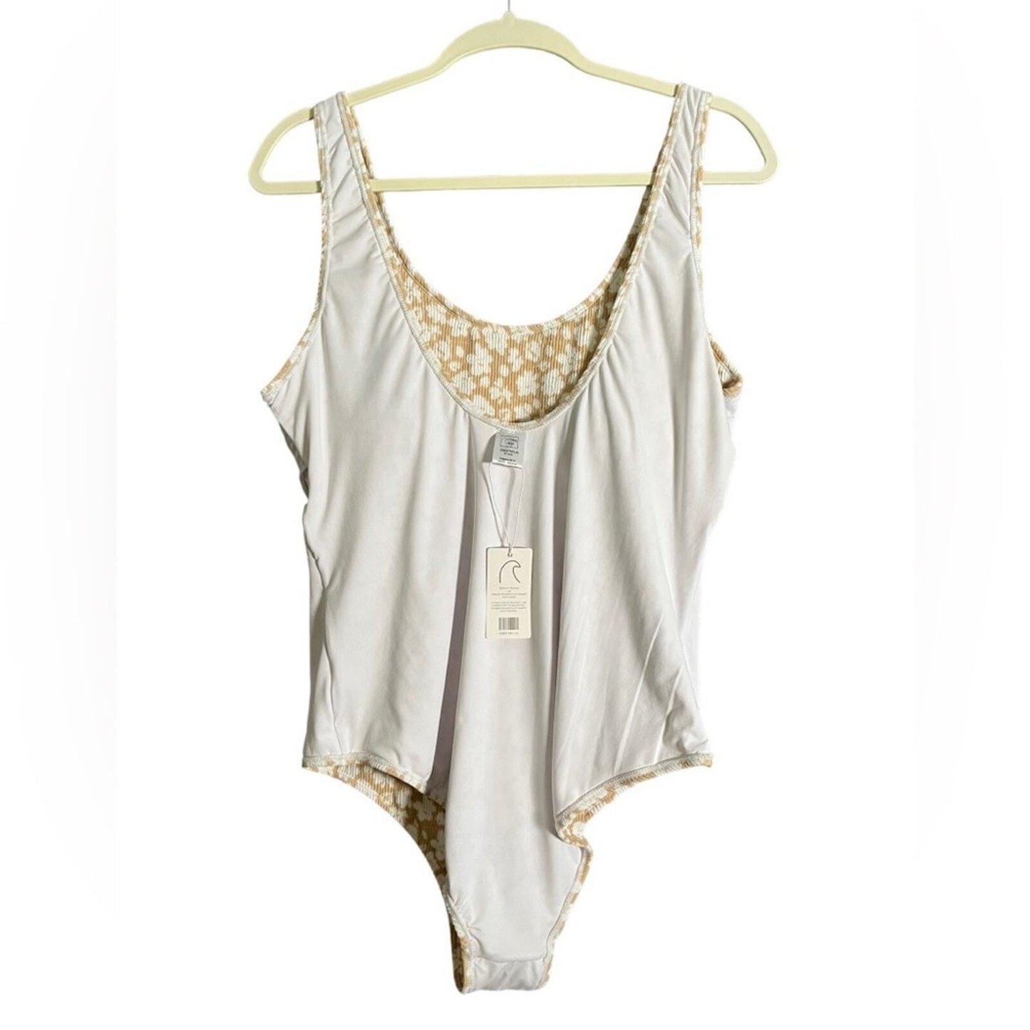 Coral Reef Womens Size XL Tan and White One Piece Swim Suit NWT