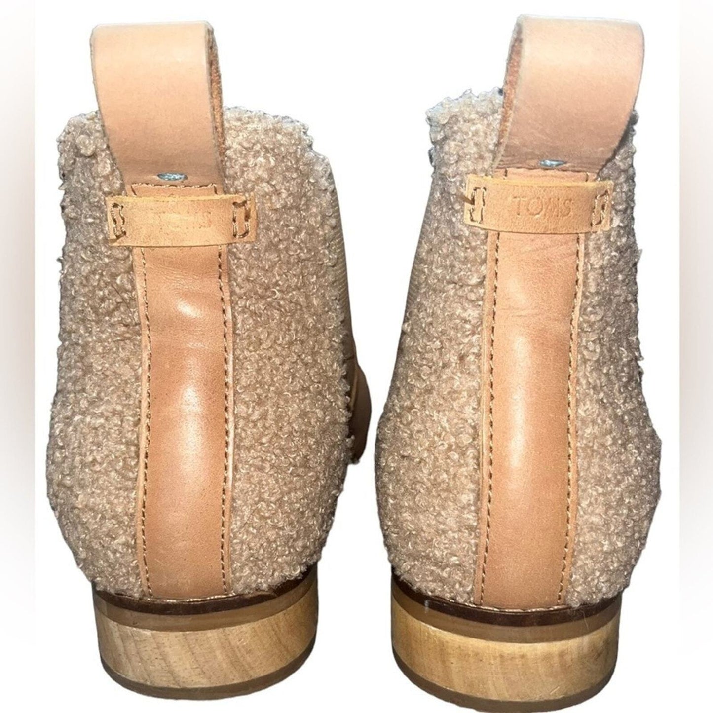 TOMS Womens Size W7 Ella Leather Chelsea Boots Honey Leather Faux Shearling 