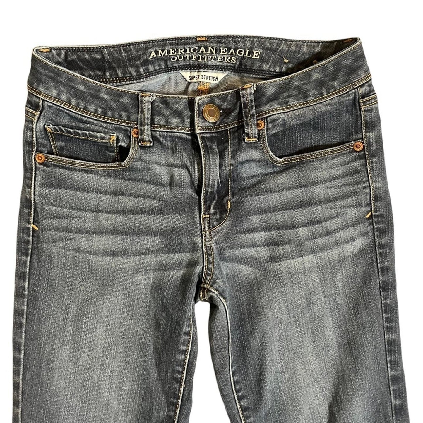 American Eagle Womens Mid Rise Super Skinny 4 Long Jeans Whiskered Front 