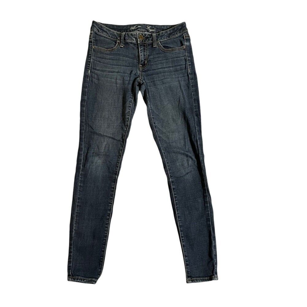 American Eagle Womens 6 R Stretch Jegging Medium Wash Whiskered Denim Jeans