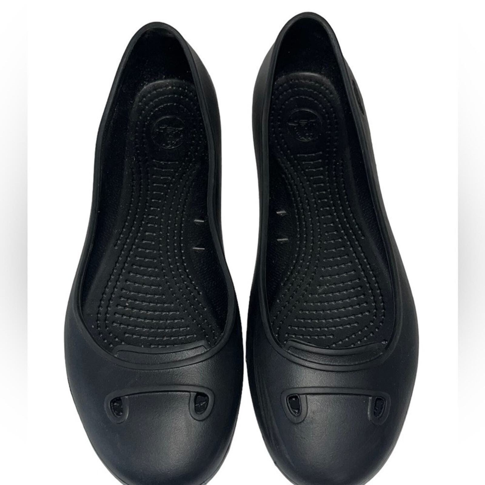 CROCS Womens Size 8 Flat Black Kadee Shoe 