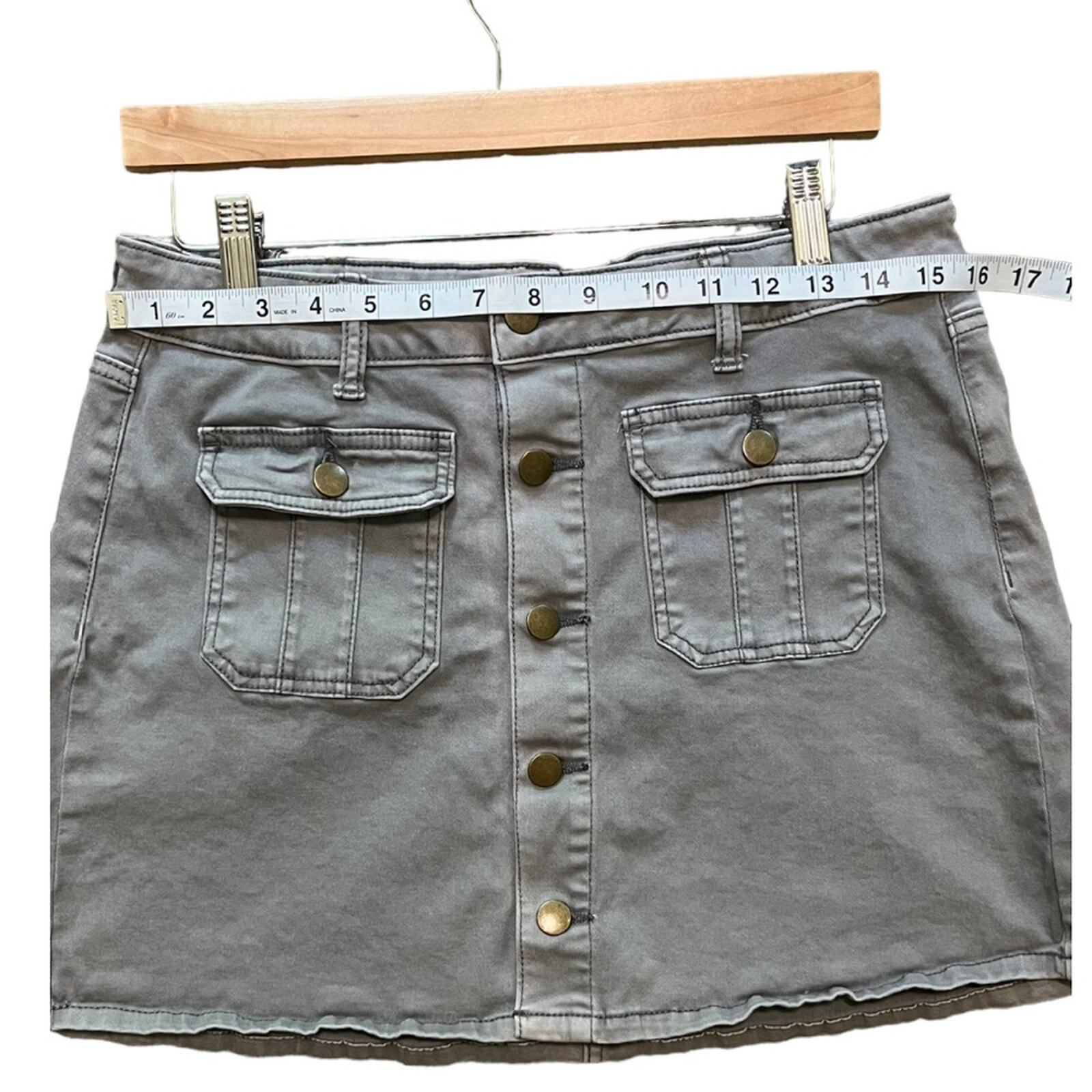 Altar'd State Womens Size M Gray Button Up Denim Cargo Mini Skirt