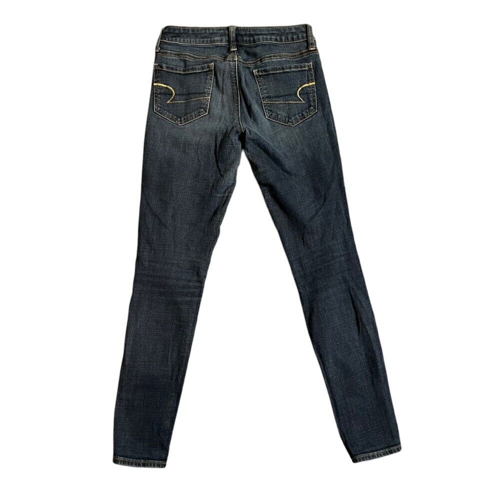 American Eagle Womens 6 R Stretch Jegging Medium Wash Whiskered Denim Jeans