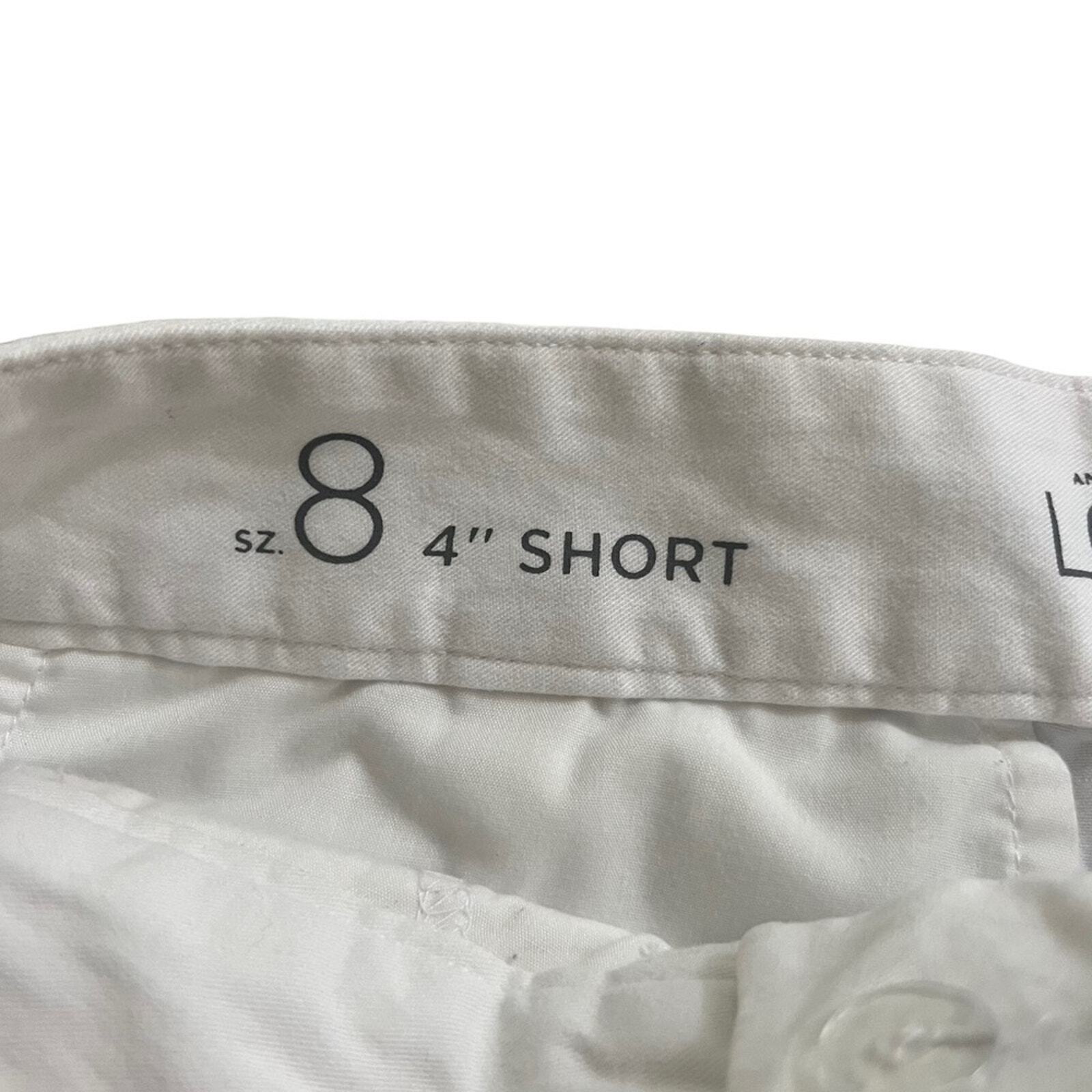 Ann Taylor Loft Womens Size 8 White 4" Flat Front Casual Shorts