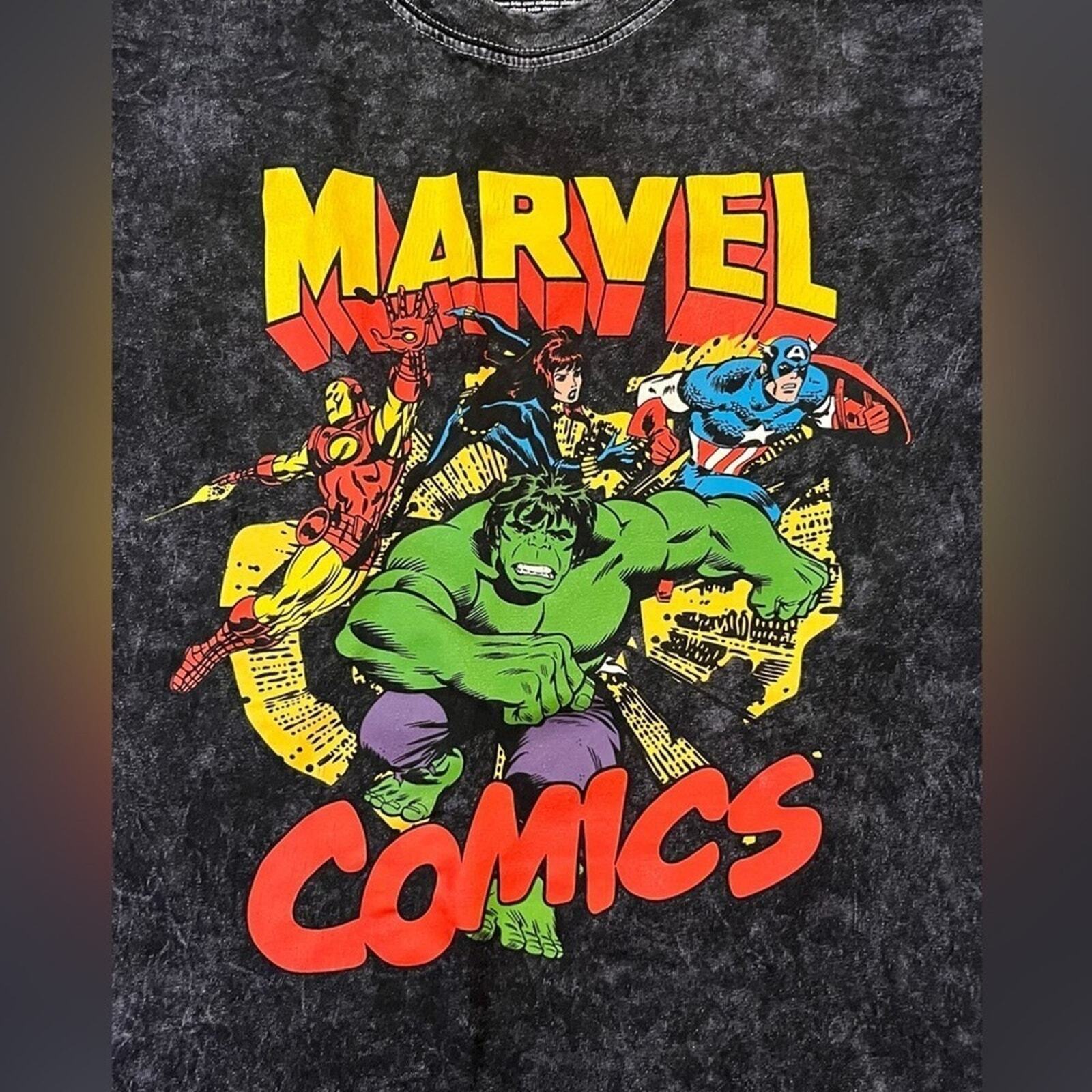 Marvel Comics Mens Size Large Dark Gray Short Sleeve T-shirt