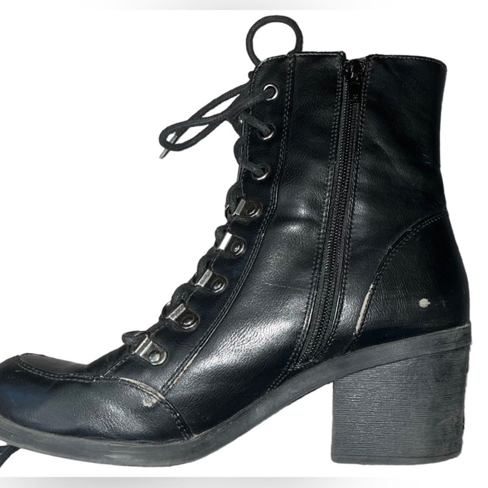 Guess Womens Size 9M Black Lace Up Ankle Boot Chunky Heel