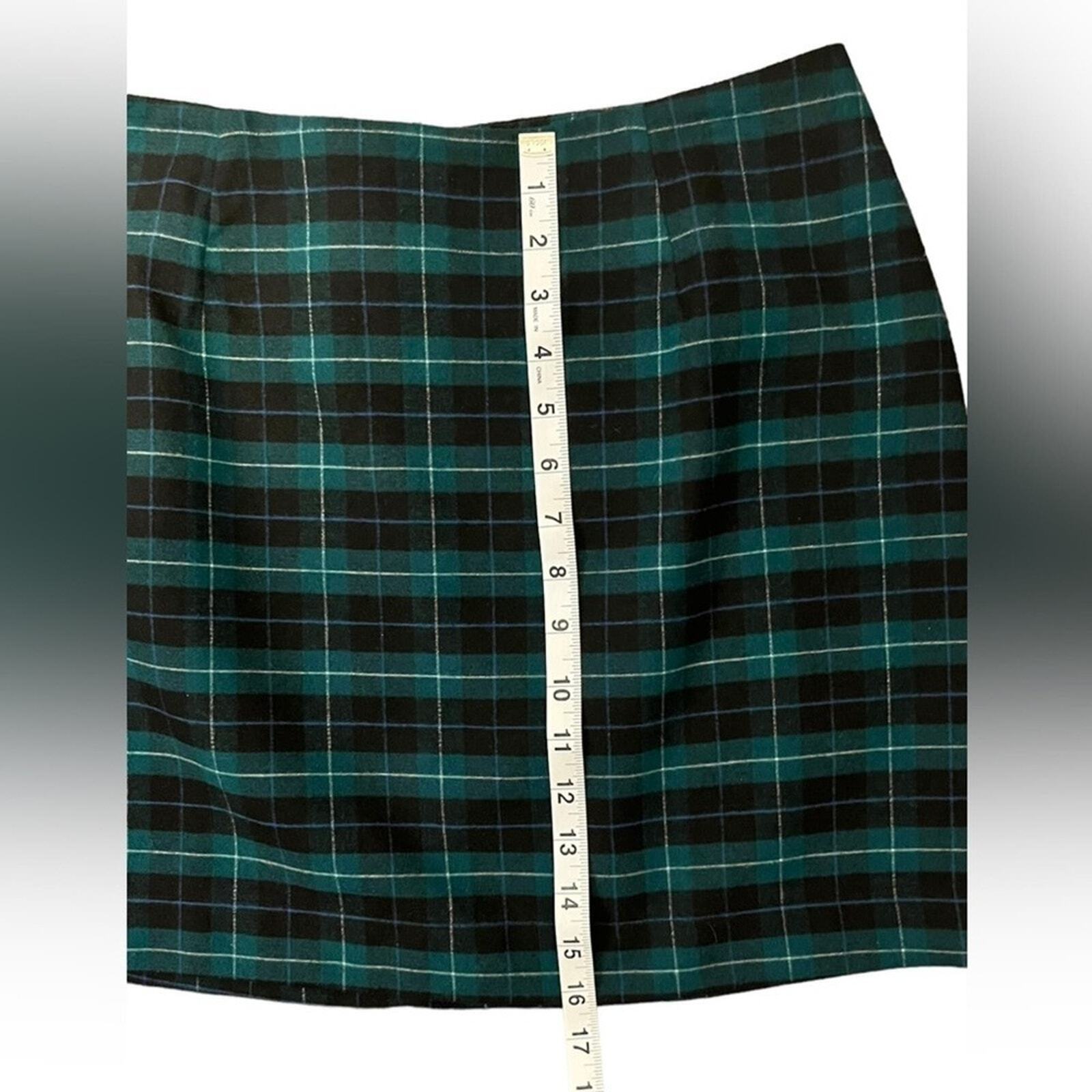 Old Navy Womens Size 4 Navy Green Plaid Polyester Mini Skirt 