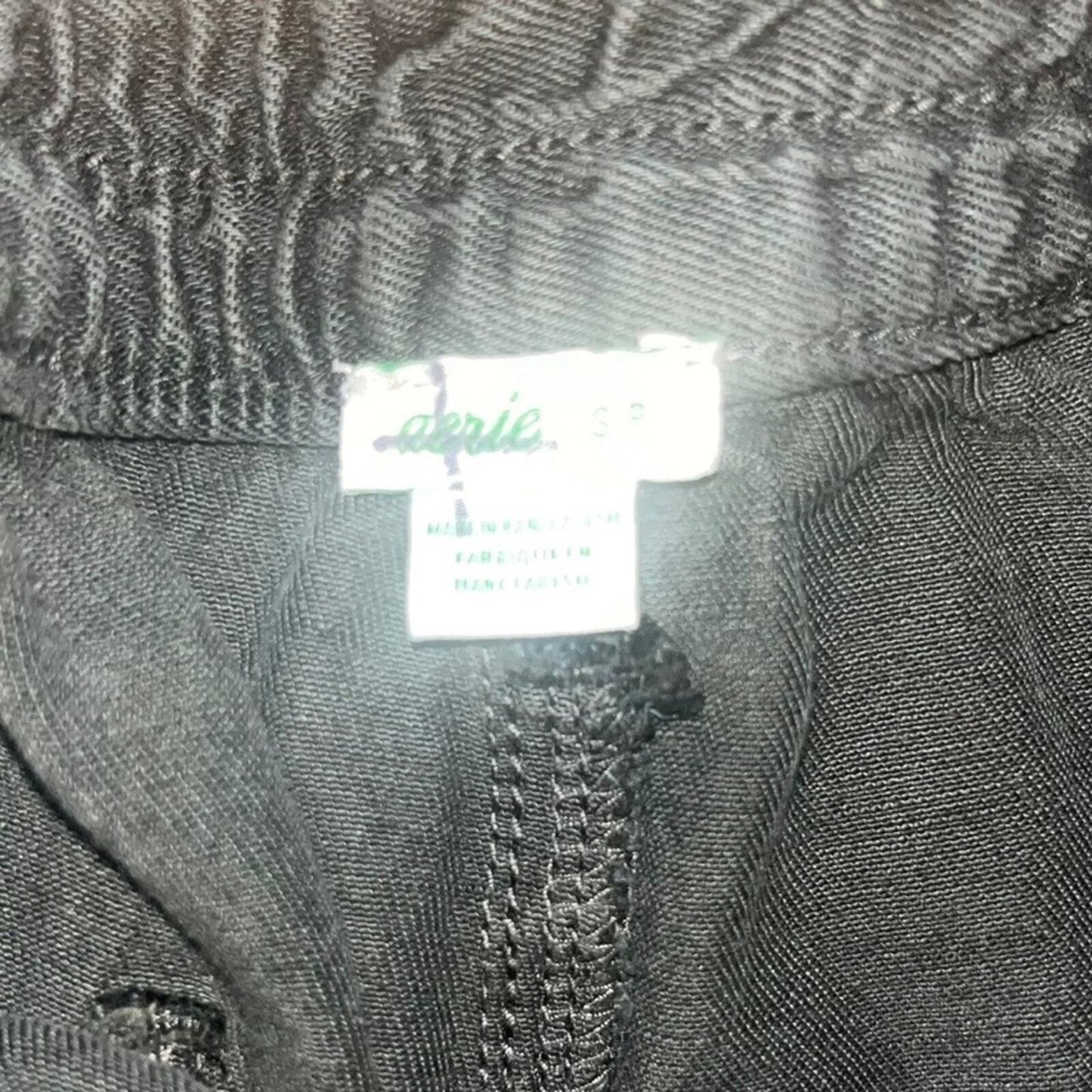 Aerie Womens Black Elastic Band Cut Off Shorts Size Small