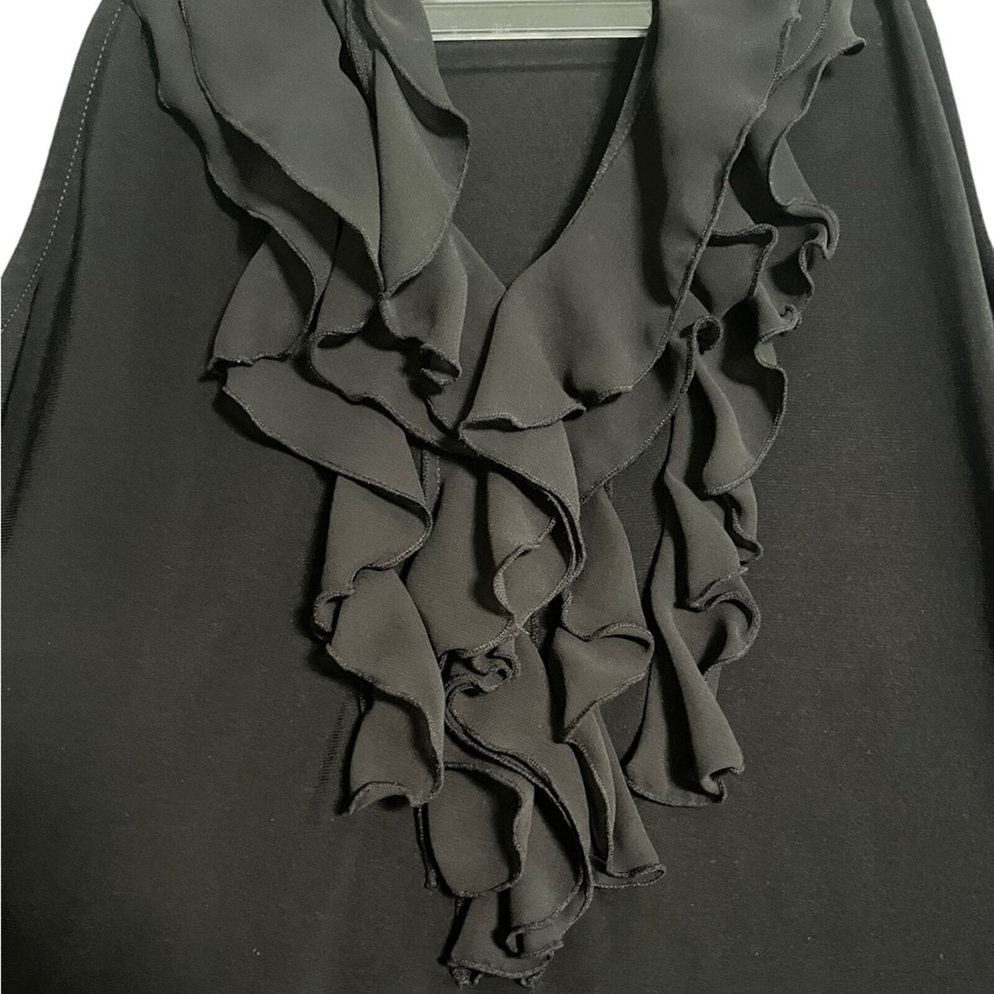 White House Black Market Womens Medium Black Sleeveless Ruffled V Neck Blouse