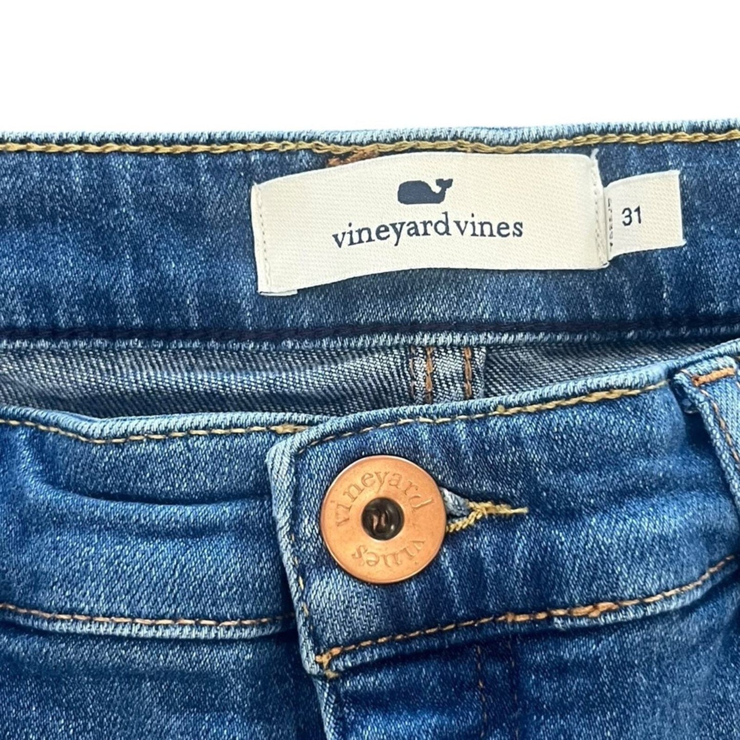 Vineyard Vines Womens Denim Shorts Size 31 Raw Edge Hem Medium Wash Simple