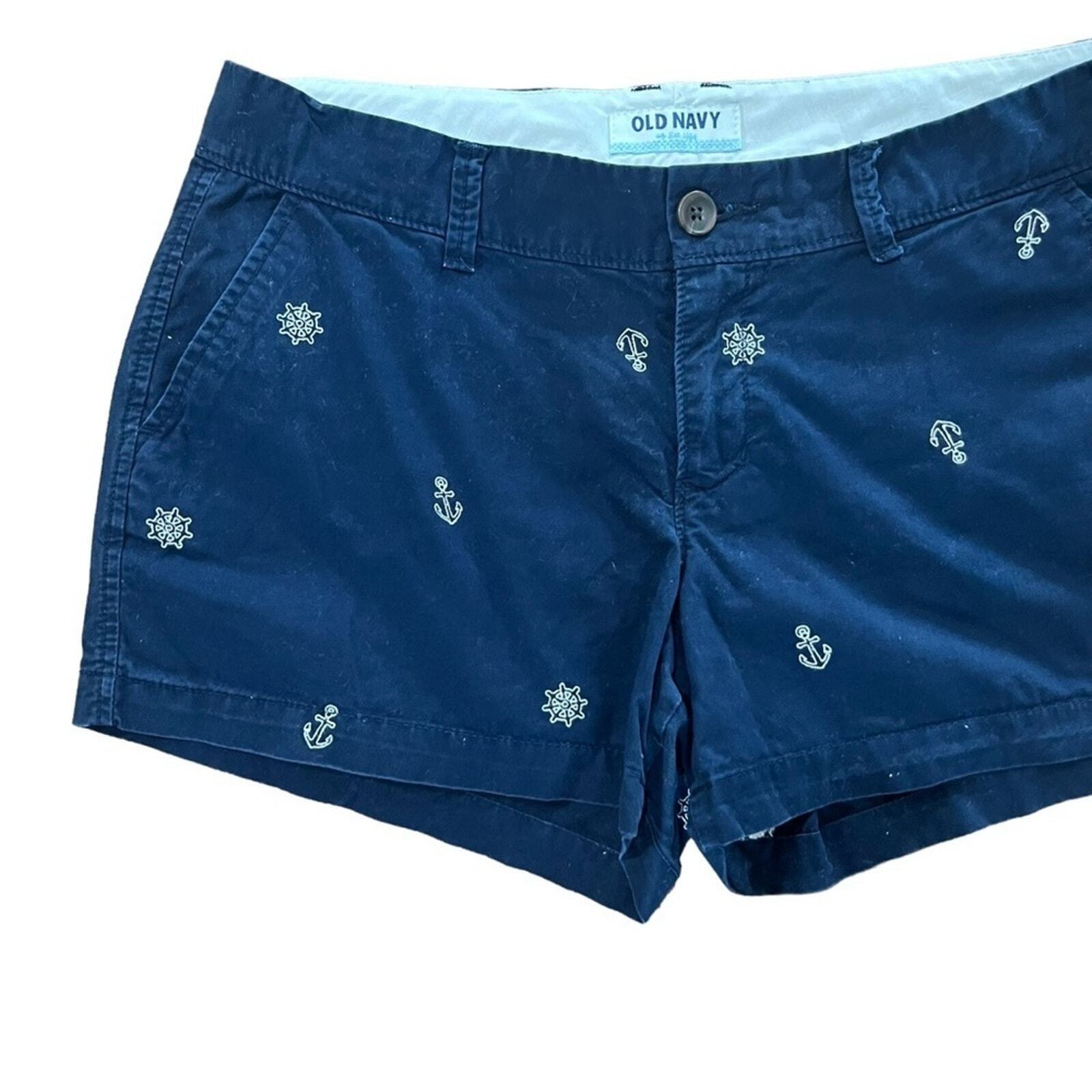 Old Navy Women's Nautical Navy Flat Front Shorts Size 6