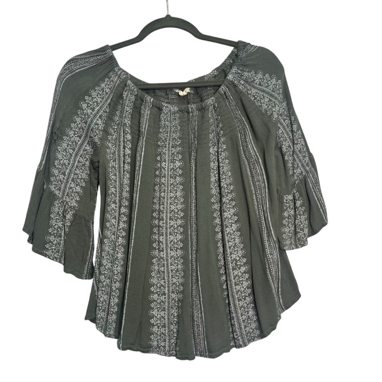 Altar'd State Womens Size Small Green Cream Off The Shoulder Bell Sleeve Top