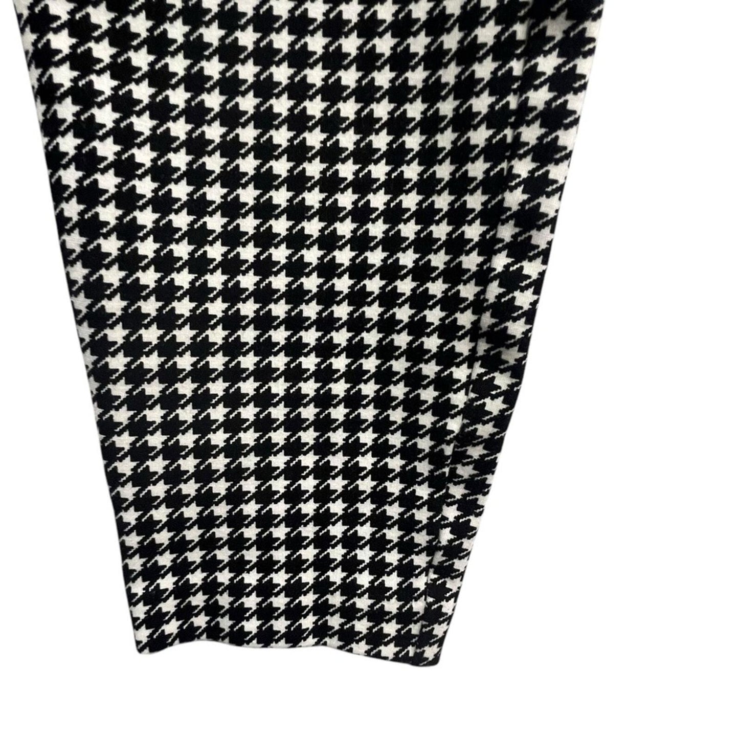 Old Navy Womens Size Medium Black and White Houndstooth Stevie Pants