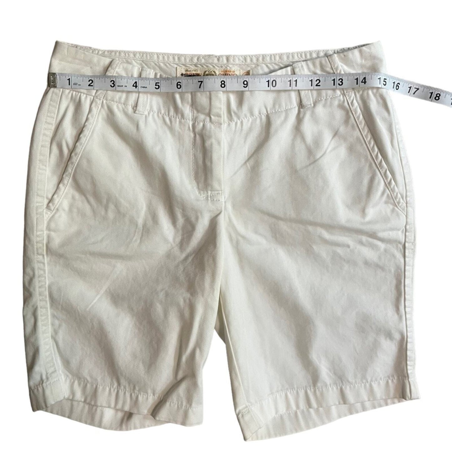 J. Crew Womens Size 2 Weathered Broken In Classic Twill White Chino Shorts NWT