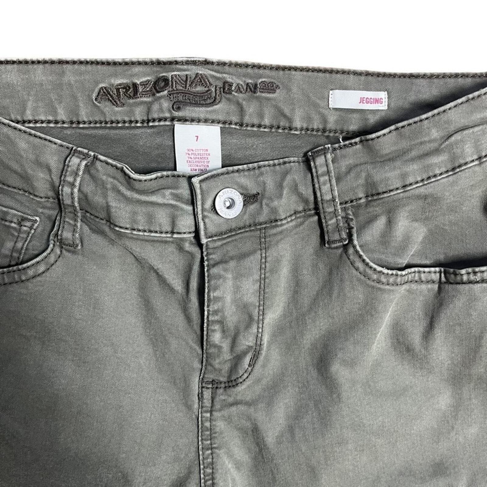 Arizona Womens Size 7 Jegging Olive Green Distressed Jeans