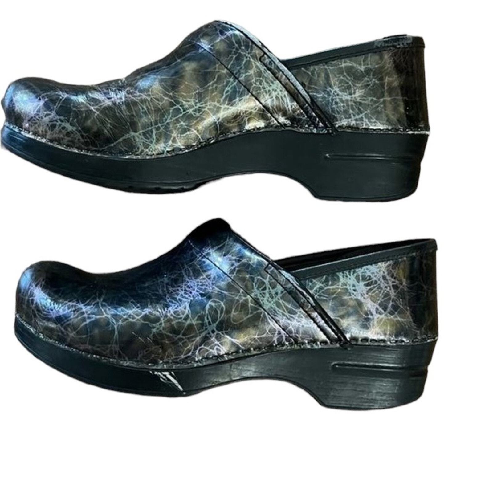 Dansko Professional Patent Iridescent Clog Mule Slip On Black Purple Size 40