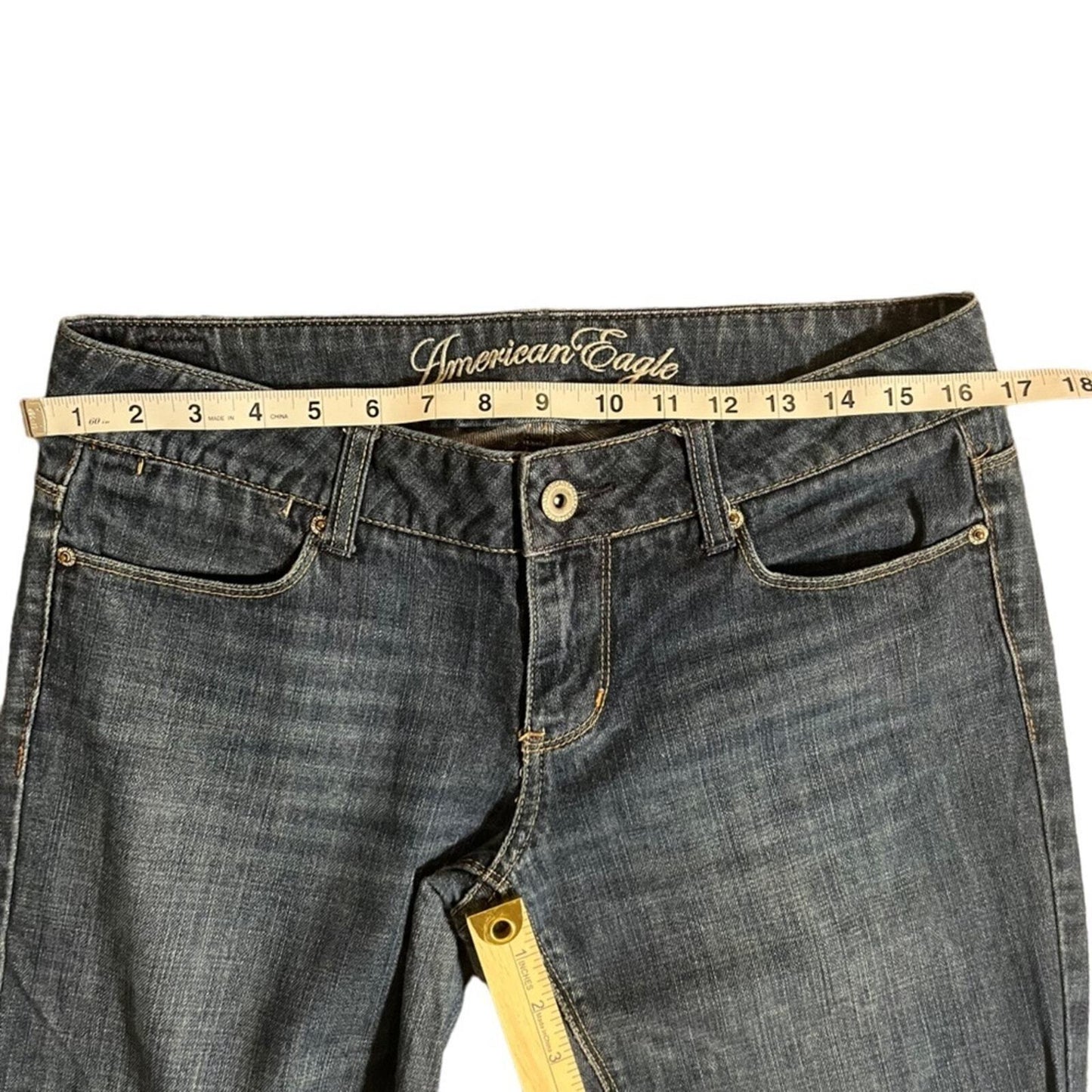 American Eagle Womens 77 Straight 8 Long Medium Wash Denim Jeans