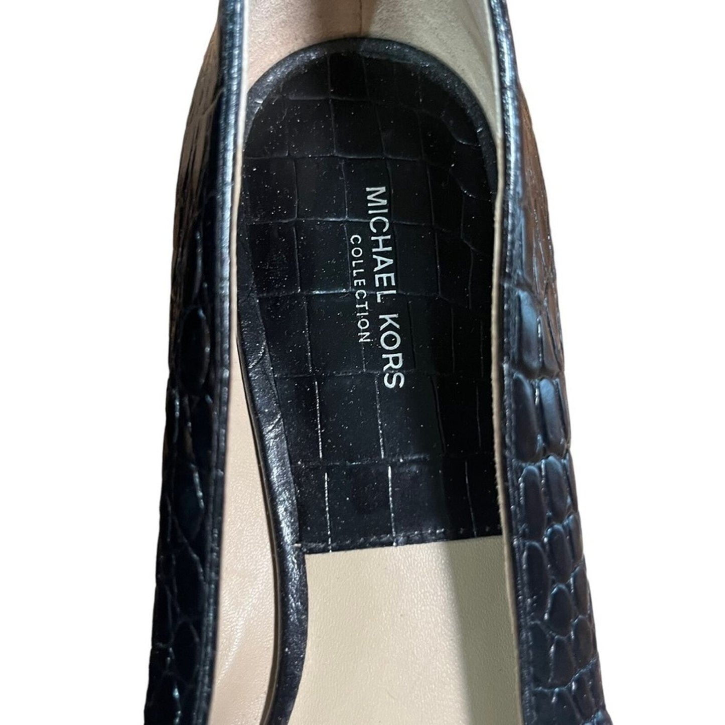 Michael Kors Joey Embossed Leather Bow Flat Size 38