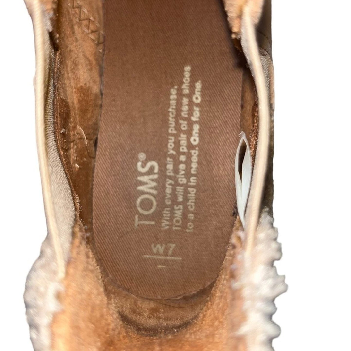 TOMS Womens Size W7 Ella Leather Chelsea Boots Honey Leather Faux Shearling 