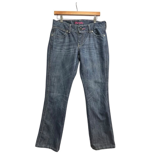 Wrangler Womens Size 7/8 x 32 Whiskered Front Medium Wash Straight Denim Jeans