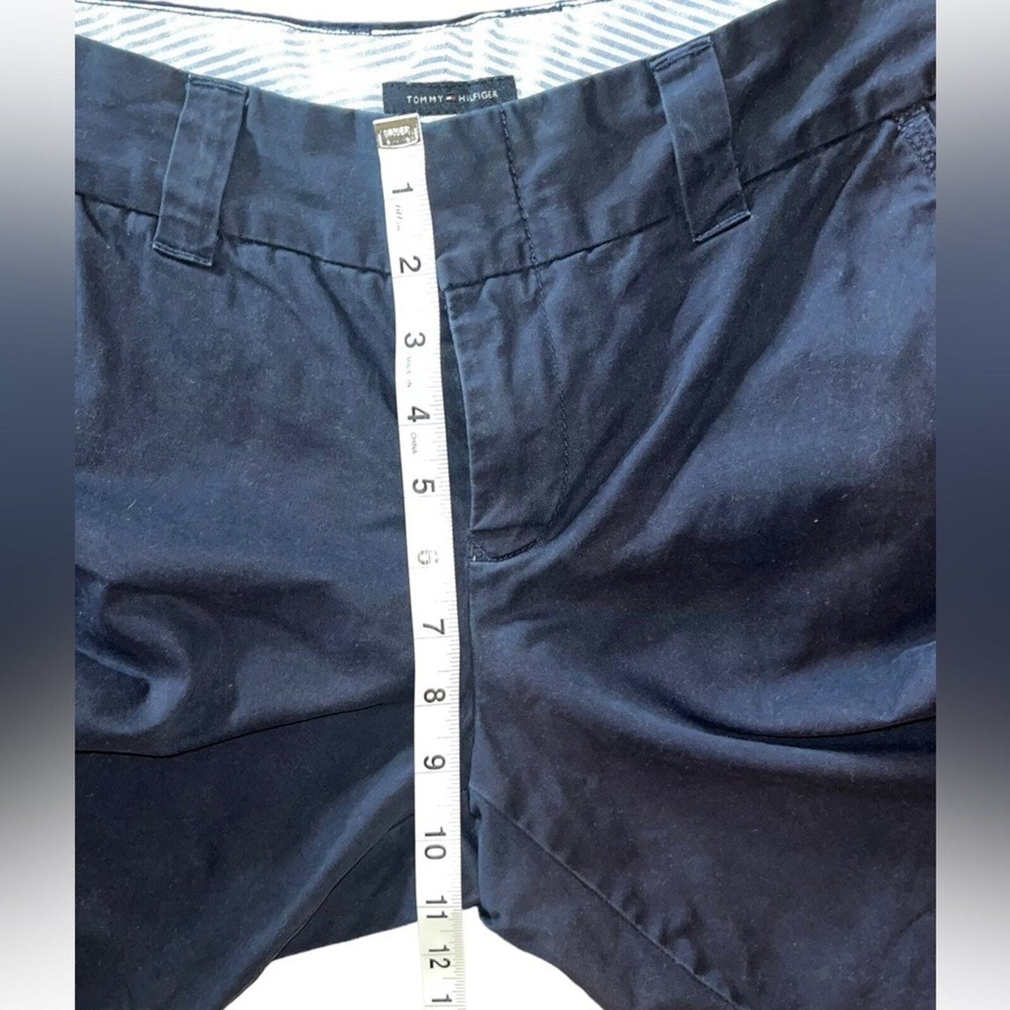 Tommy Hilfiger Women’s Navy Flat Front Chino Shorts Size 8​
